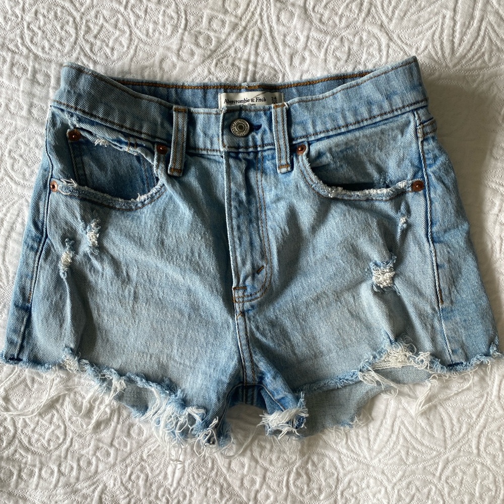 Abercrombie High Rise Mom Shorts